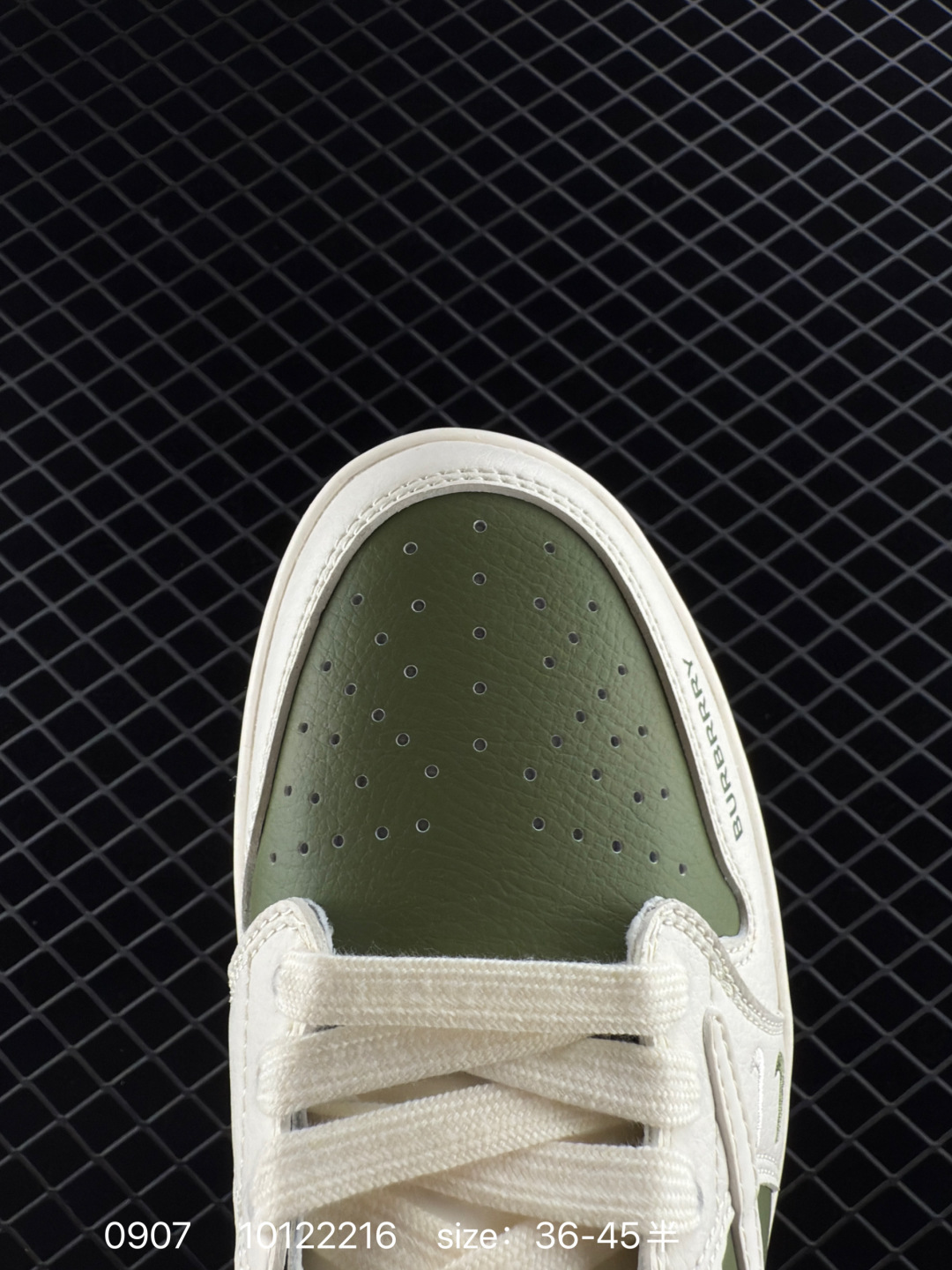 Nike Air Jordan 1 x Travis Scott